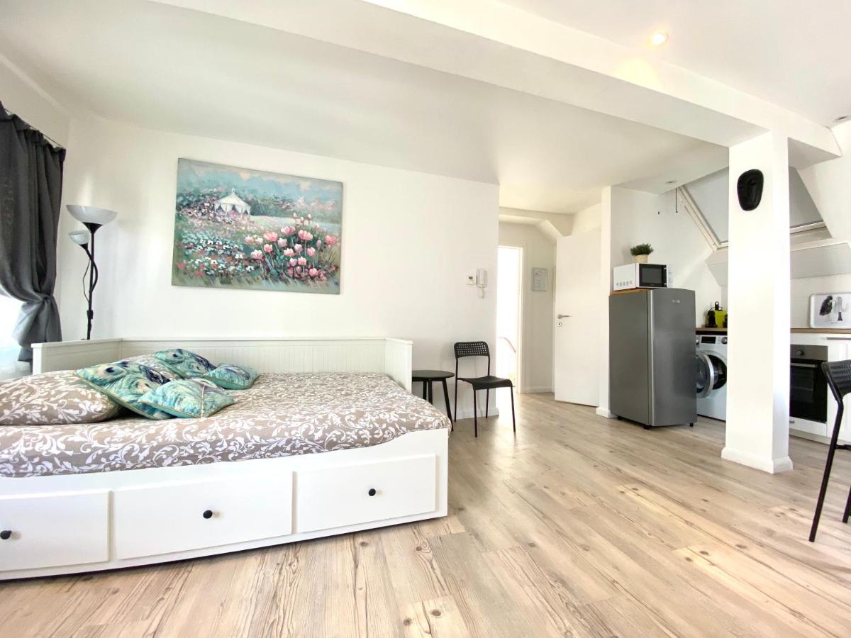 Bonjour Apartments Сentre 3 Antwerp Exterior photo