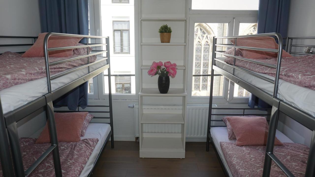 Bonjour Apartments Сentre 3 Antwerp Exterior photo